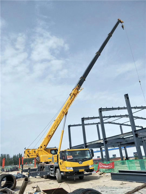 廊坊市超高层建筑钢结构吊装案例